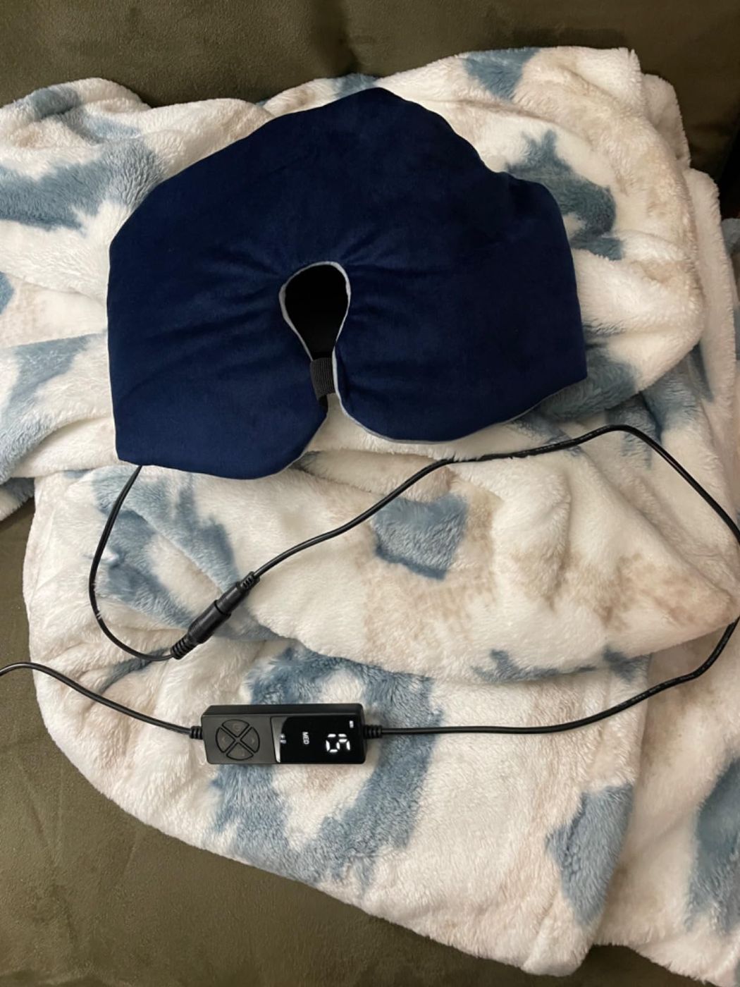 Customer photo: the pad on a blanket